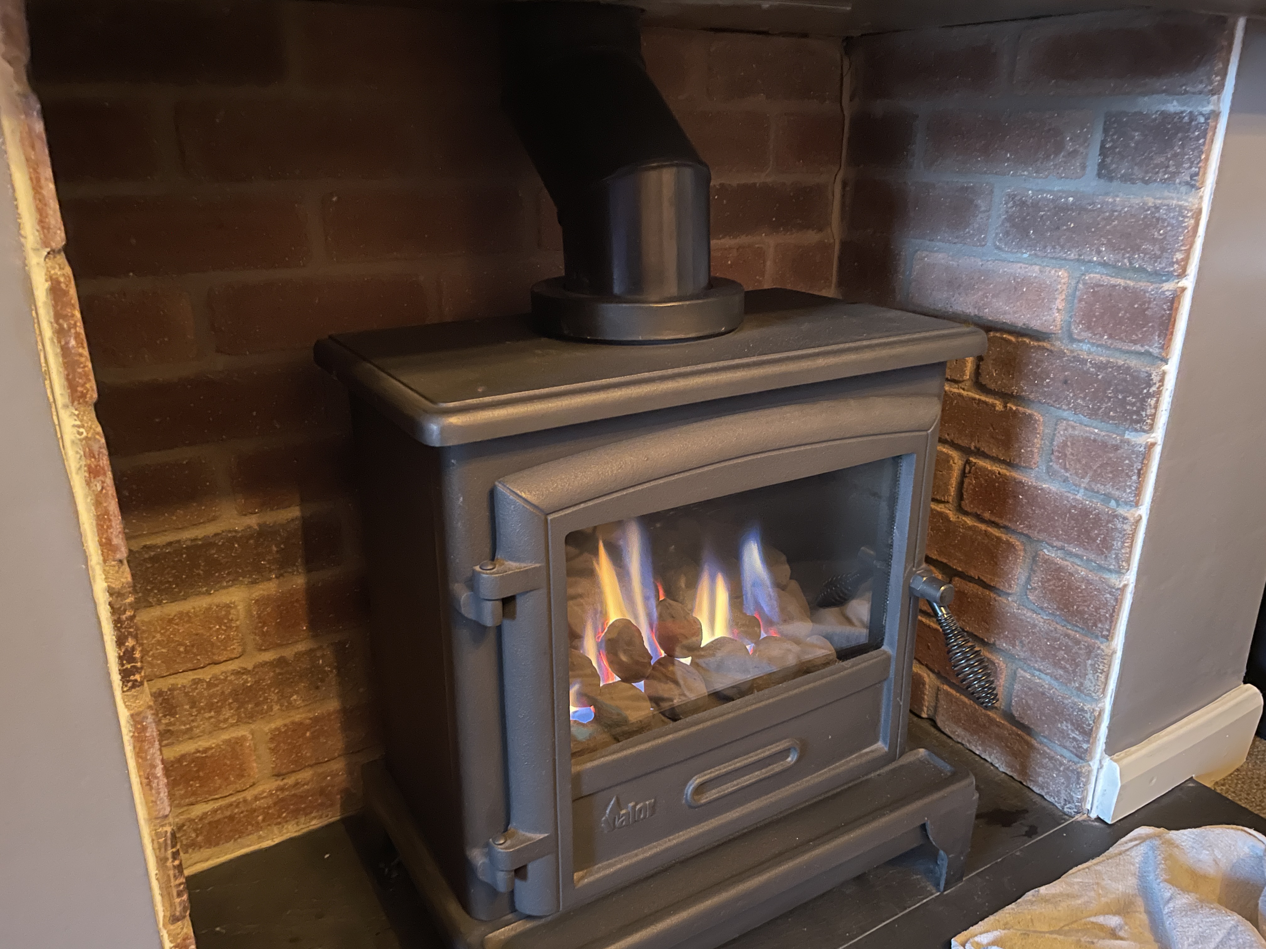 Gas stove photographed by JTS